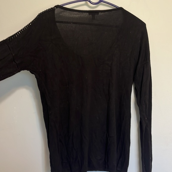 Large Express Rhinestone Shoulder Black Sweater Mint Condition - Picture 3 of 3